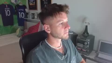 Snapshot of freddy_star chatting on 07.07.26 Frederick Perin online show from 07.07.26