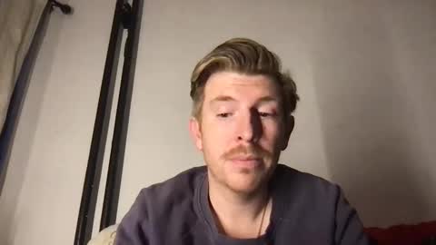 Freddy Foot Balls online show from 02.02.26