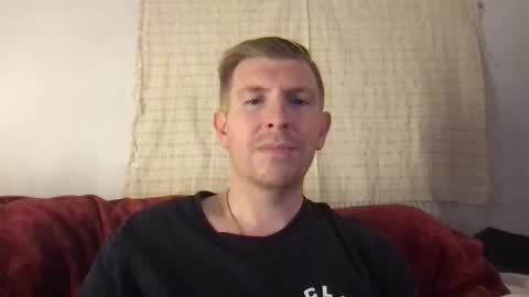 Snapshot of freddyfootball chatting on 04.14.26 Freddy Foot Balls online show from 04.14.26