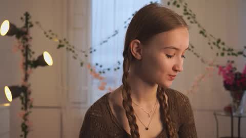 Snapshot of fredericabledsoe chatting on 11.16.25 Amy online show from 11.16.25