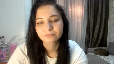 Lisa Miller online show from 09.19.25