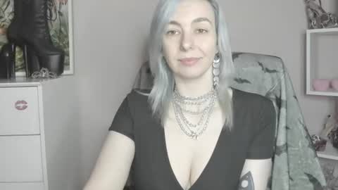 Anne online show from 07.21.26