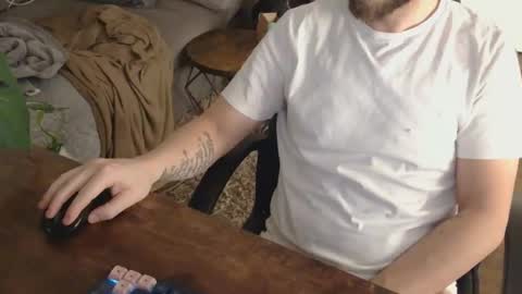 Snapshot of freeflyer77777 chatting on 01.07.26 freeflyer77777 online show from 01.07.26