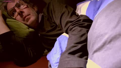 Snapshot of freemy_cebwam chatting on 11.08.25 Duckmysick online show from 11.08.25