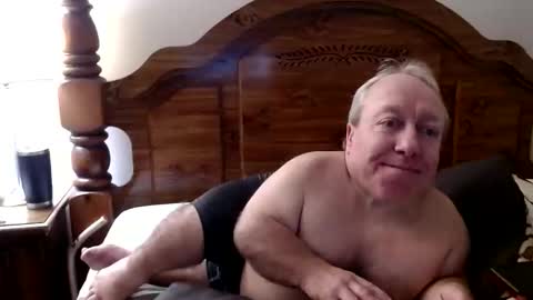 Cute Lil Man online show from 04.13.26