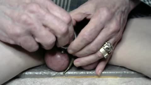 Snapshot of freewillie1234 chatting on 12.06.24 I am a total slave slut. I would like to have multiple owners to use me every day. online show from 12.06.24