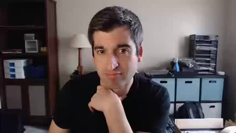 Snapshot of freeyourmind186 chatting on 10.17.25 FreeYourMind online show from 10.17.25