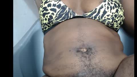 frekkymorelle online show from 10.03.25