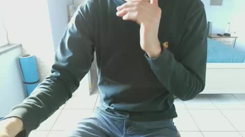 Snapshot of french_666999 chatting on 02.05.25 French 666999 online show from 02.05.25