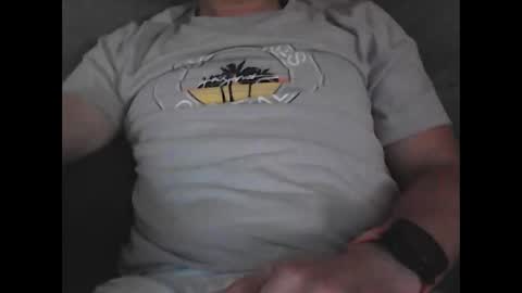 Snapshot of frencheeboy chatting on 06.07.26 frencheeboy online show from 06.07.26