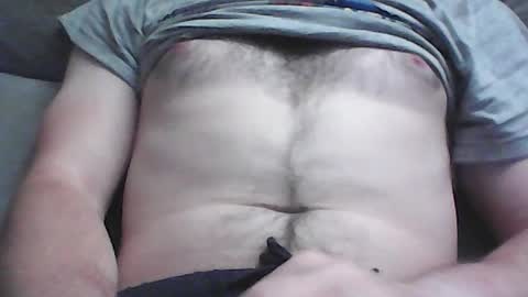 Snapshot of frencheeboy chatting on 06.19.26 frencheeboy online show from 06.19.26