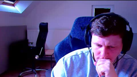 French fries online show from 10.05.25