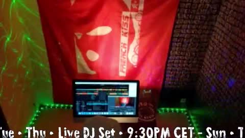 Snapshot of frenchkissdjfk chatting on 11.02.25 frenchkissdjfk online show from 11.02.25