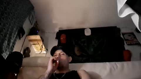 Snapshot of fresh10ne7 chatting on 03.17.26 fresh10ne7 online show from 03.17.26