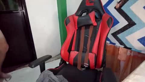 Alex Stone online show from 11.05.25