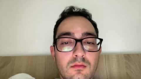 freshman  imonyou98 online show from 12.17.25