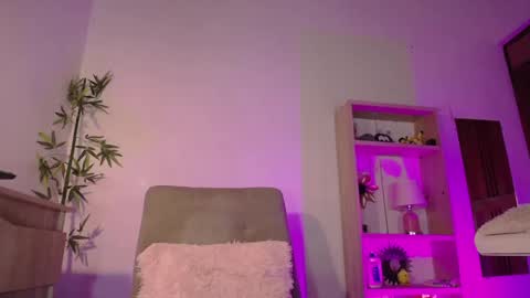 see u 500 pm hora col online show from 12.20.24