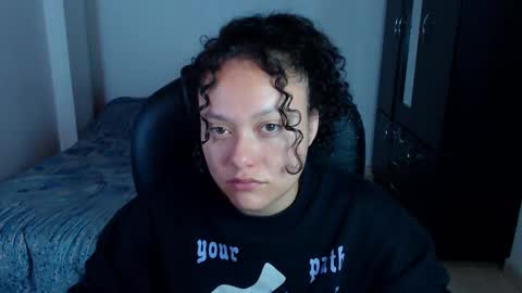 Snapshot of freud_x_louise1 chatting on 11.14.25 Louise online show from 11.14.25