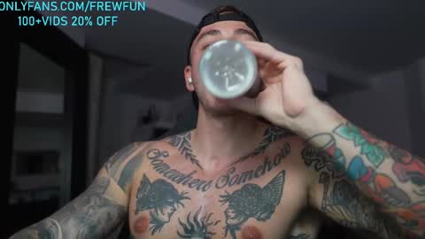 Snapshot of frewfun chatting on 09.10.25 cameron online show from 09.10.25