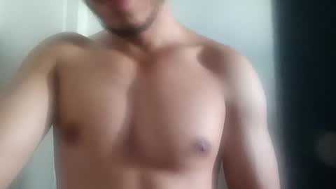 Snapshot of frey212121 chatting on 11.07.25 Phantom online show from 11.07.25