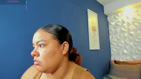 Freya online show from 11.07.25