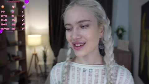 Freya online show from 03.15.26