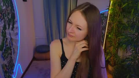 Freya online show from 12.22.24