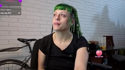 freyaa_sorceress online show from 09.15.25