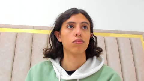 FreyaMoller  online show from 04.01.26