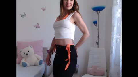 FreyaMuse online show from 04.21.26