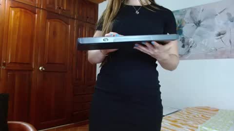 freyanatural online show from 01.11.25