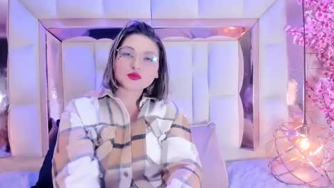  Freya Starling  online show from 06.05.26