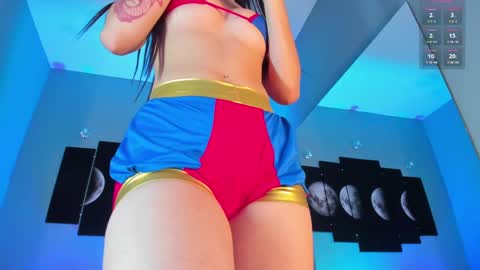 Snapshot of freyazimmerman_ chatting on 10.20.25 Pau. online show from 10.20.25