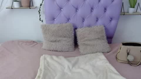 Freyja online show from 09.24.25