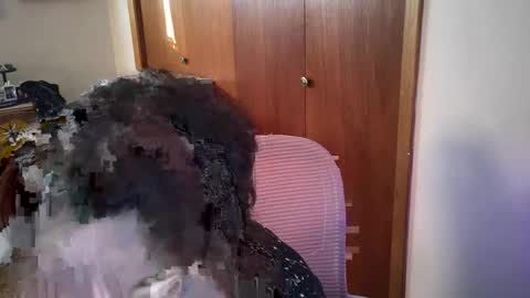 Snapshot of freythegemini chatting on 12.20.24 FreyaTheGemini online show from 12.20.24