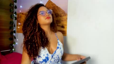 Frezzita online show from 10.04.25