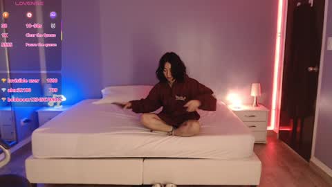 frida_lassi_ online show from 01.25.25