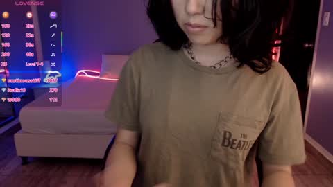 frida_lassi_ online show from 02.01.25