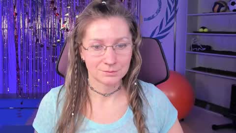 Frida Tander online show from 02.24.25