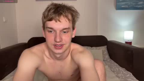 Snapshot of friday_gay_dude chatting on 06.19.26 Andrew online show from 06.19.26