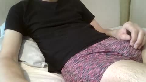 Snapshot of friendly_frank_18 chatting on 03.09.25 friendly_frank_18 online show from 03.09.25