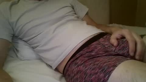 Snapshot of friendly_frank_18 chatting on 11.07.25 friendly_frank_18 online show from 11.07.25