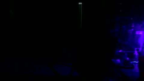 Snapshot of frog69man chatting on 09.29.25 Watch me cum online show from 09.29.25