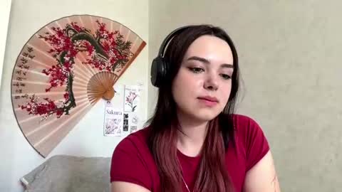 Snapshot of frosted_bloom chatting on 07.01.26 Emily online show from 07.01.26