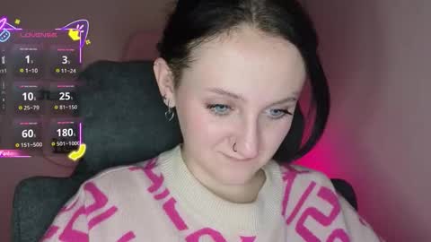 Snapshot of frosty_blueberries4 chatting on 09.26.25 ANA online show from 09.26.25