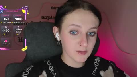 Snapshot of frosty_blueberries4 chatting on 10.15.25 ANA online show from 10.15.25