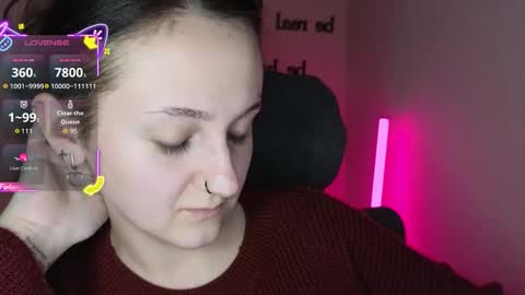 Snapshot of frosty_blueberries4 chatting on 10.27.25 ANA online show from 10.27.25