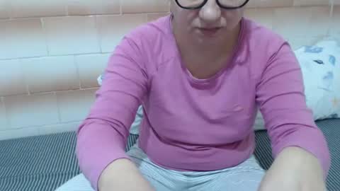 Ella online show from 12.05.24