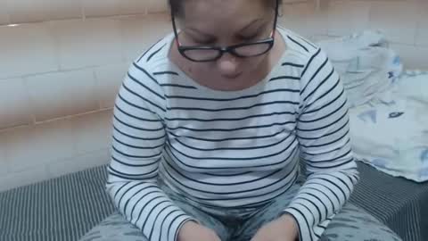 Ella online show from 12.22.24