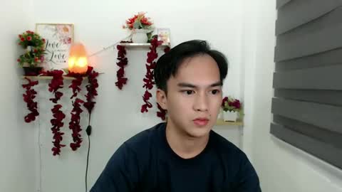 Snapshot of fuckboy_zachxx chatting on 02.09.25 online show from 02.09.25